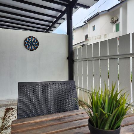 Prima Guest House - Puncak Alam Homestay Mus-Lim Friendly Bandar Puncak Alam Buitenkant foto